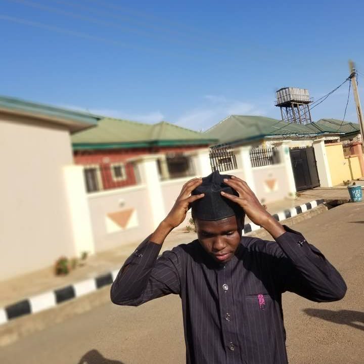 Rasheed Adeyemi Ismine