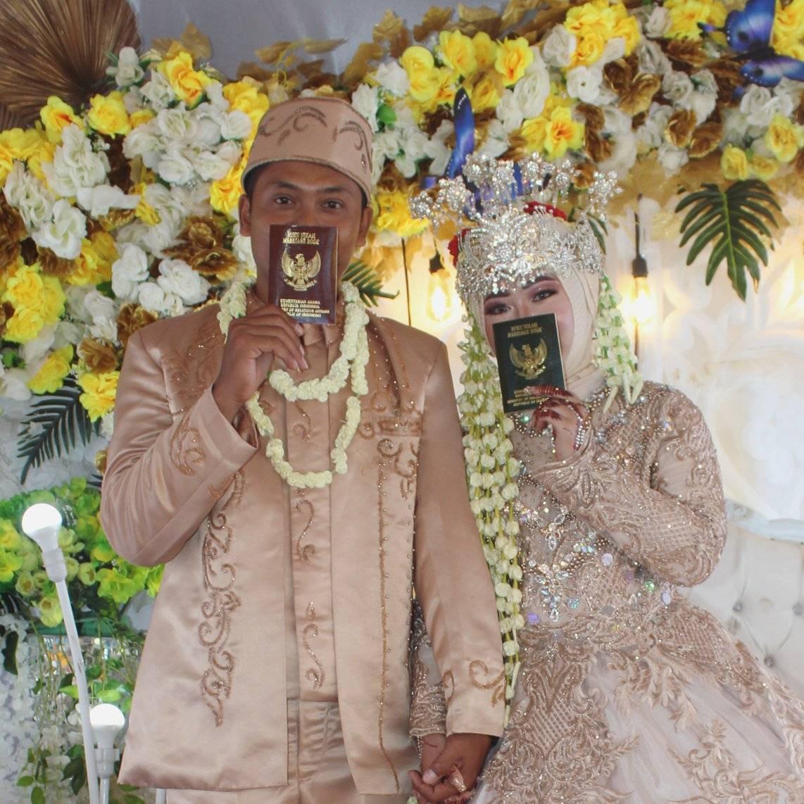 Supri Antoe - Penyakit yang sering menyerang Tanaman melon... | Facebook