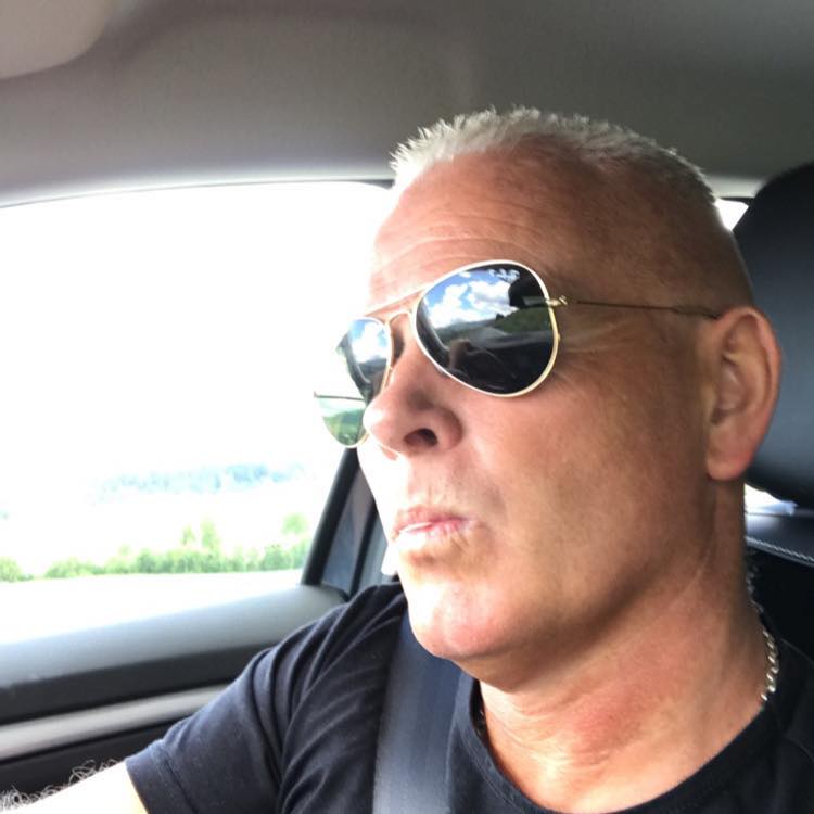 Pulverlakkering | Trenger lakkering av MC-ramme | Facebook