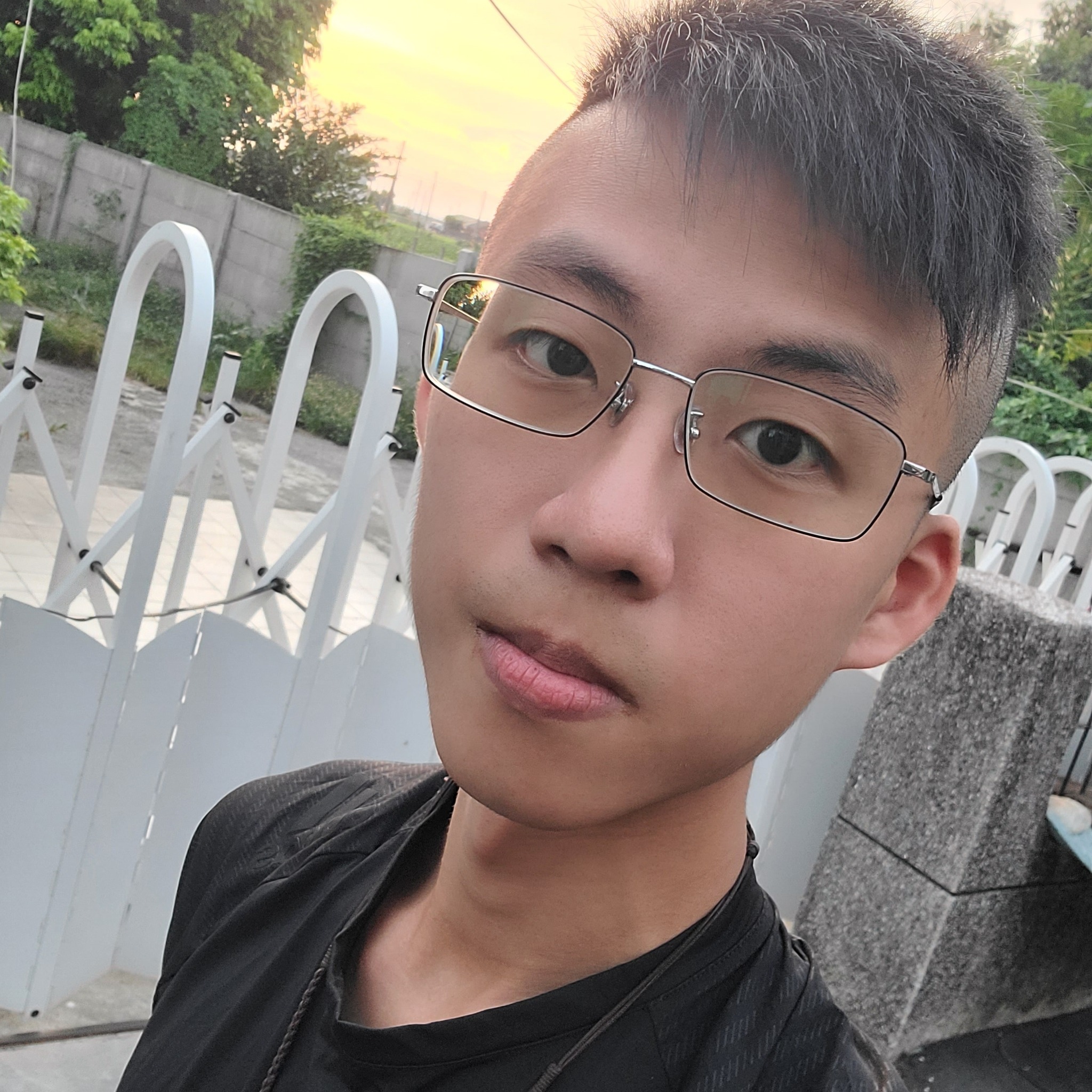 早安午安晚安 可以叫我肉醬/肉肉 | Facebook