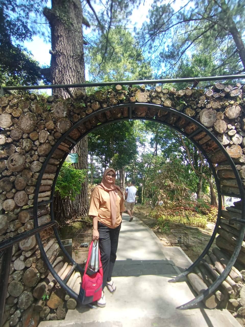 Ya kali di rumah gaya ginian 😅 #outfit #ootd #transisi | FiLma Indie
