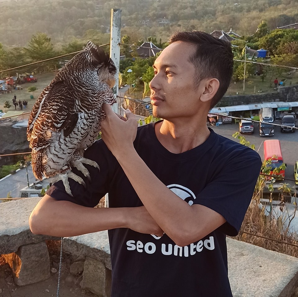 Sesuaikan dengan selera 😁😁😁😁😁😁 Pakai Capcut Pro khusus PC Sekali bayar ...