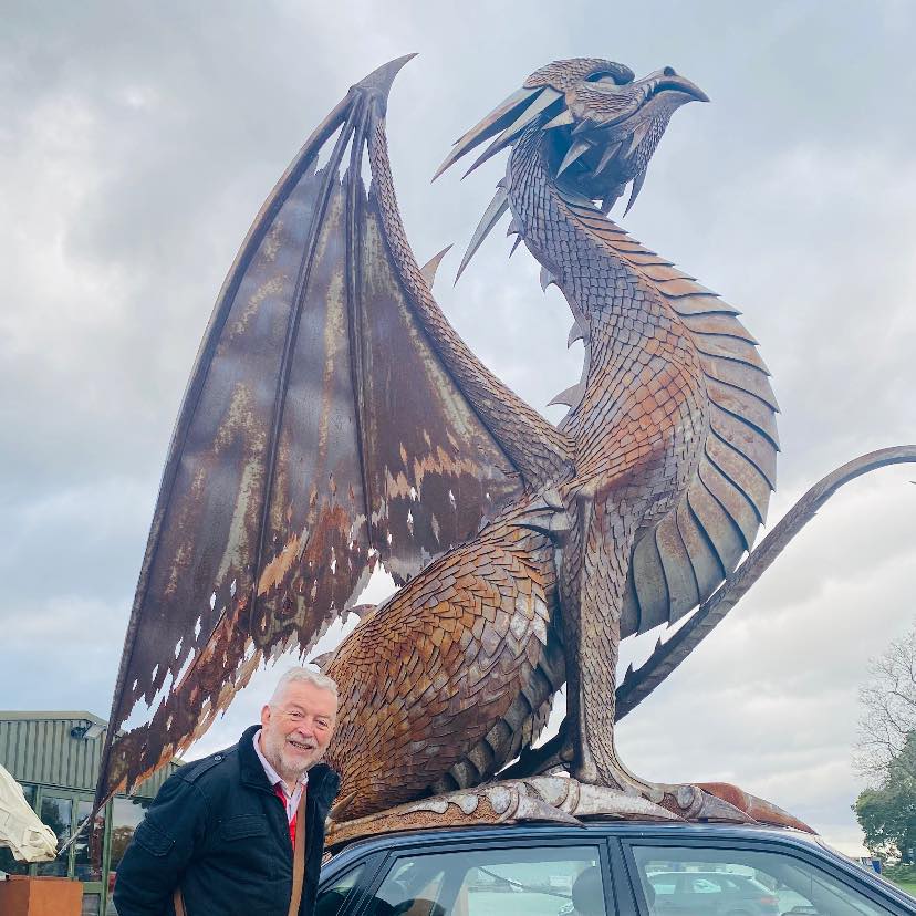 New to Welsh music?! Croeso, my name is Alwyn but you can call me al of ...