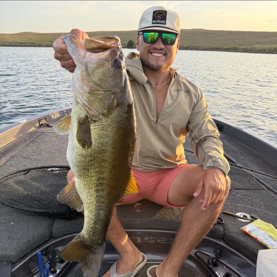Follow Braxton as he goes over our new 2027 Ranger 521 VX and shows you ...