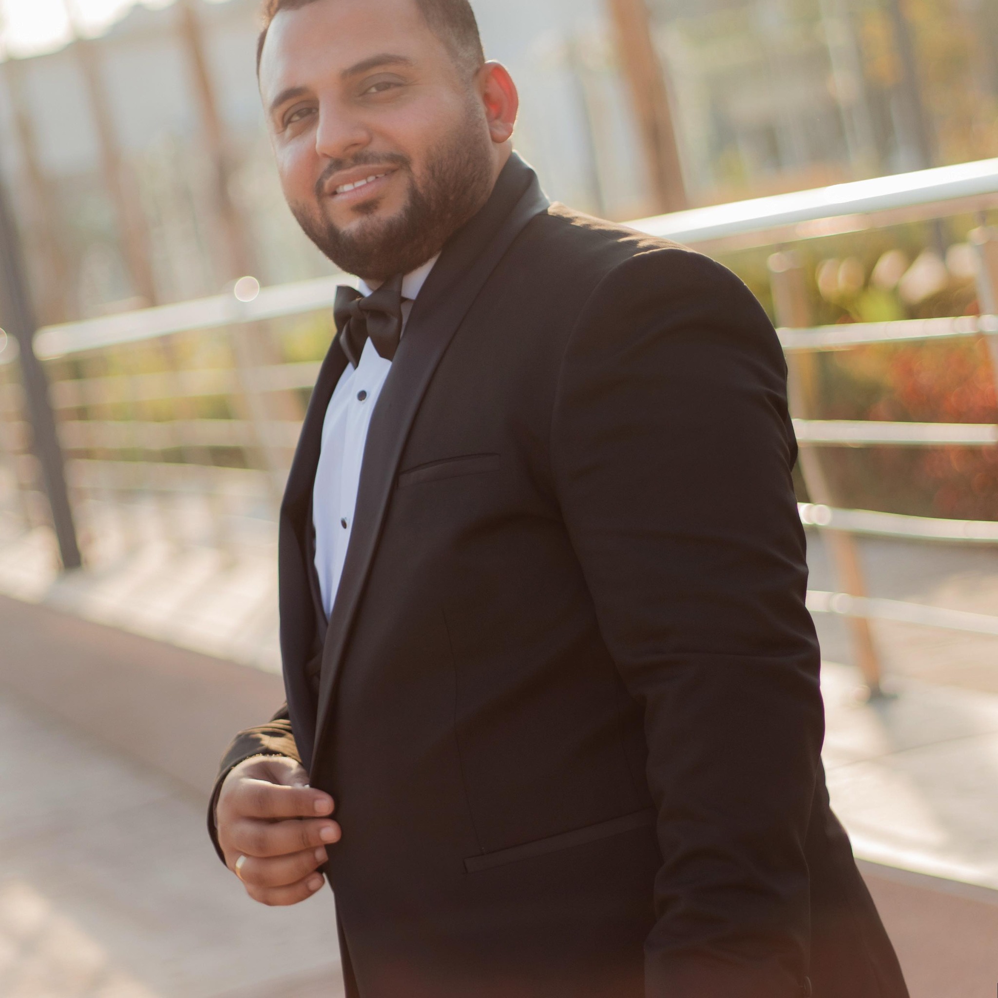فى حد لسه ما وصل له الايميل ولا انا بس ؟؟ | Facebook