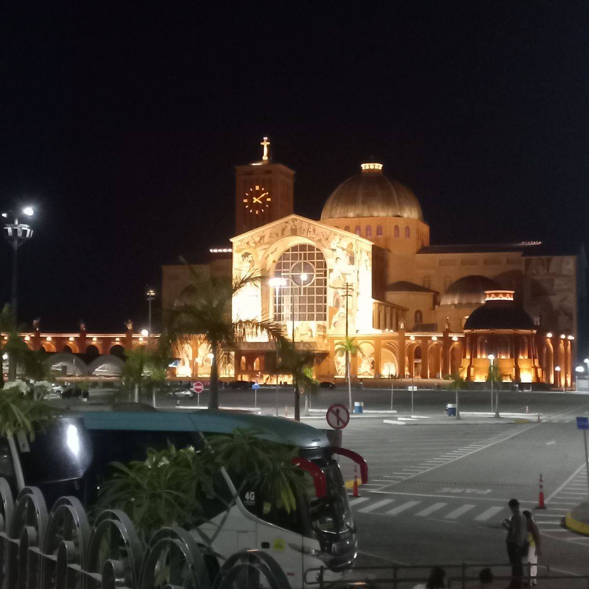 🌿 Seu próximo fim de semana merece um lugar assim! 😍 A Chácara JJ, em ...