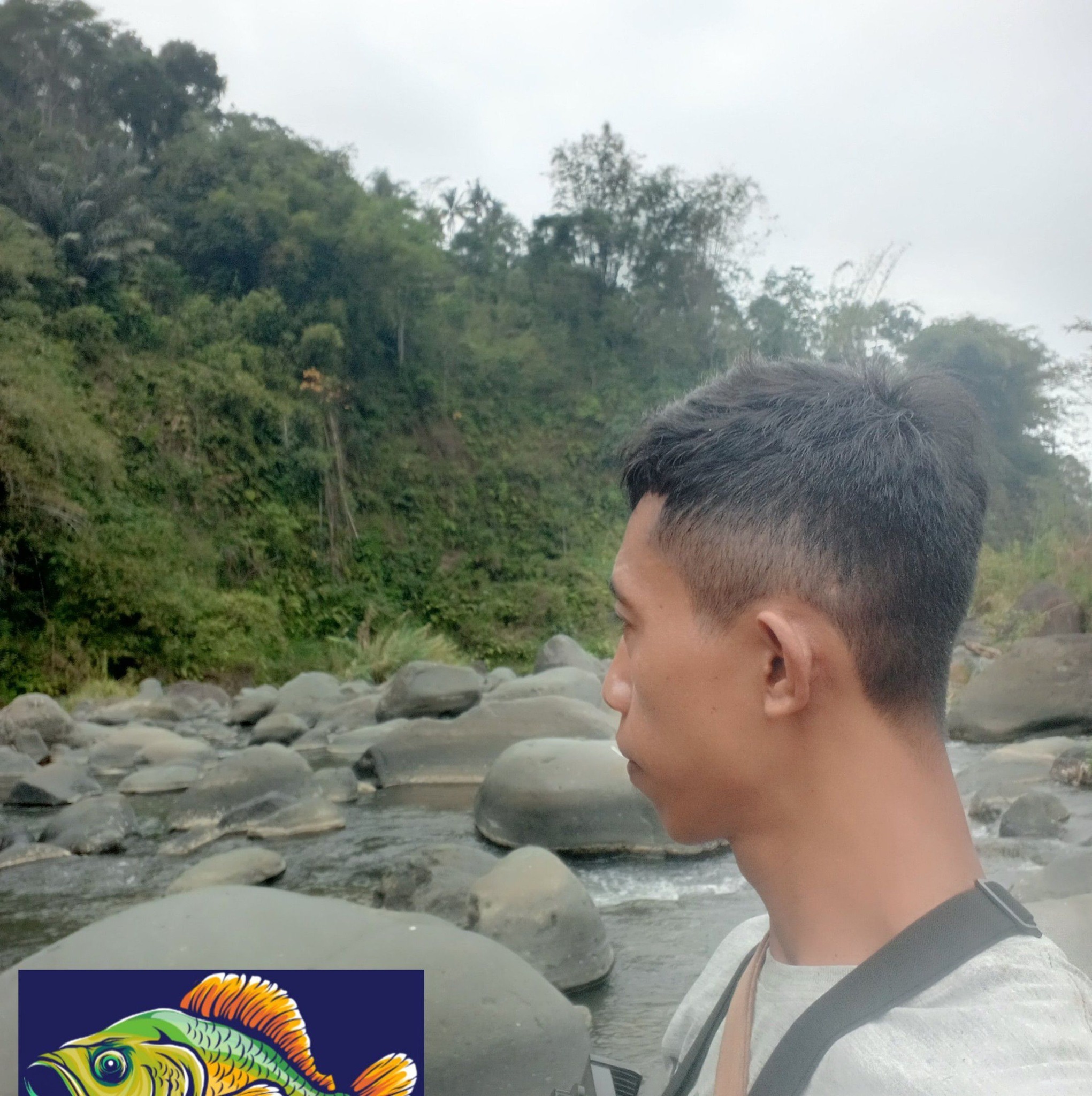 serrr🤗 #arienony #reelsvidio #vidioviral #mancing #spotliar # ...