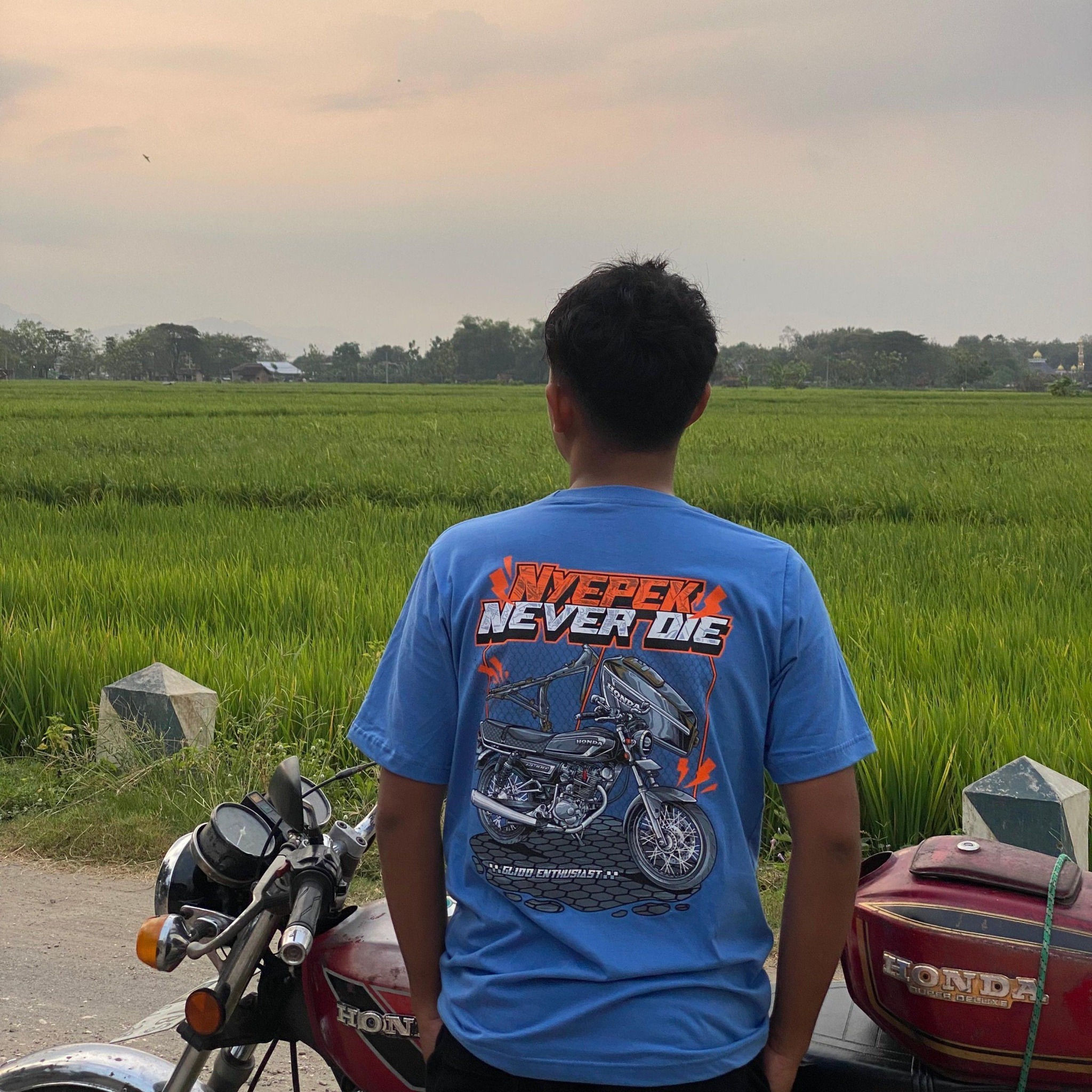 Toolbox gl100, sepele tapi gawe jok mburi ketok padet bolo 😁🤙 #gl100 # ...