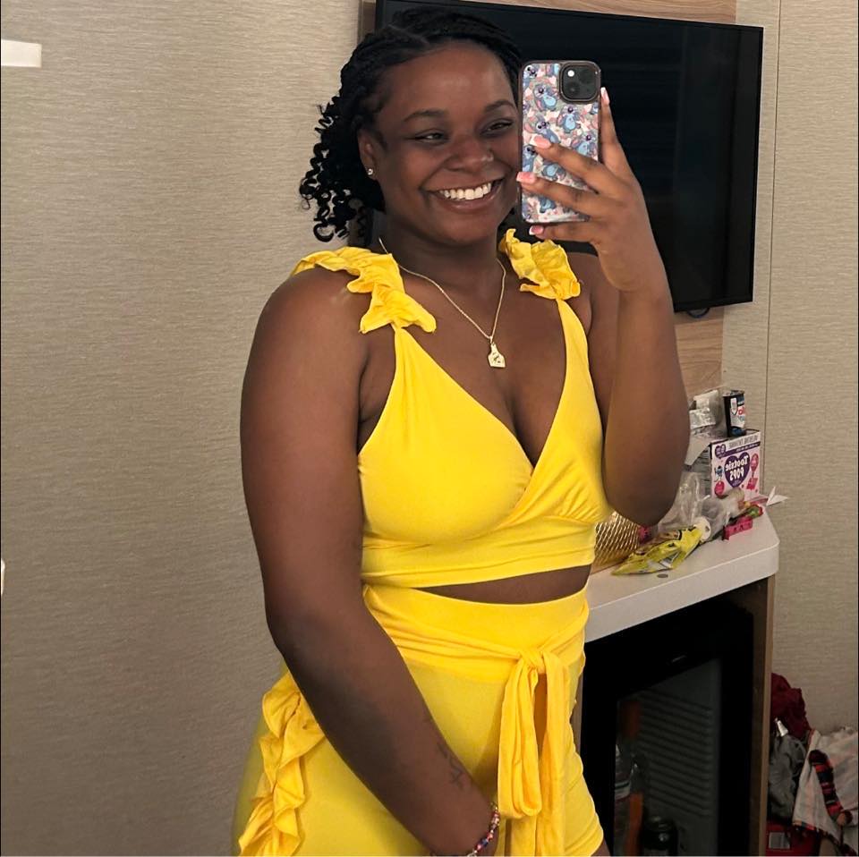 Shanice Booth - Class of 16 should’ve put a float in that... | Facebook