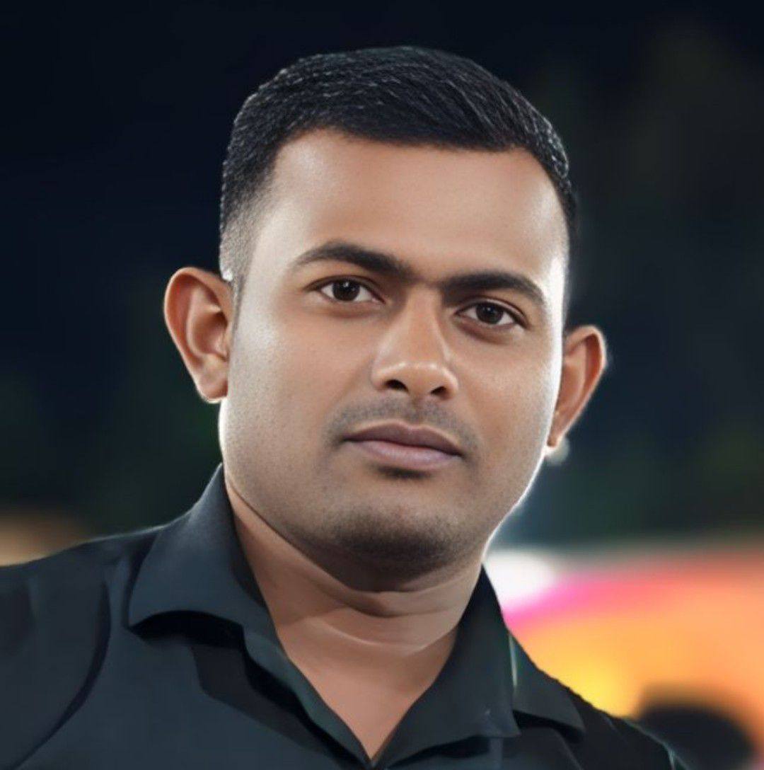 Box cricket | Manohar Kumar