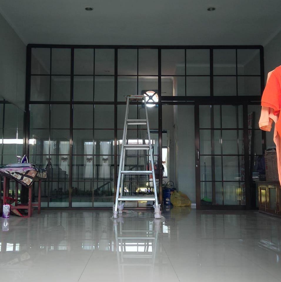 TUKANG ALUMINIUM & KACA JOGJA DIY | Info tukang yg bisa custom pintu ...
