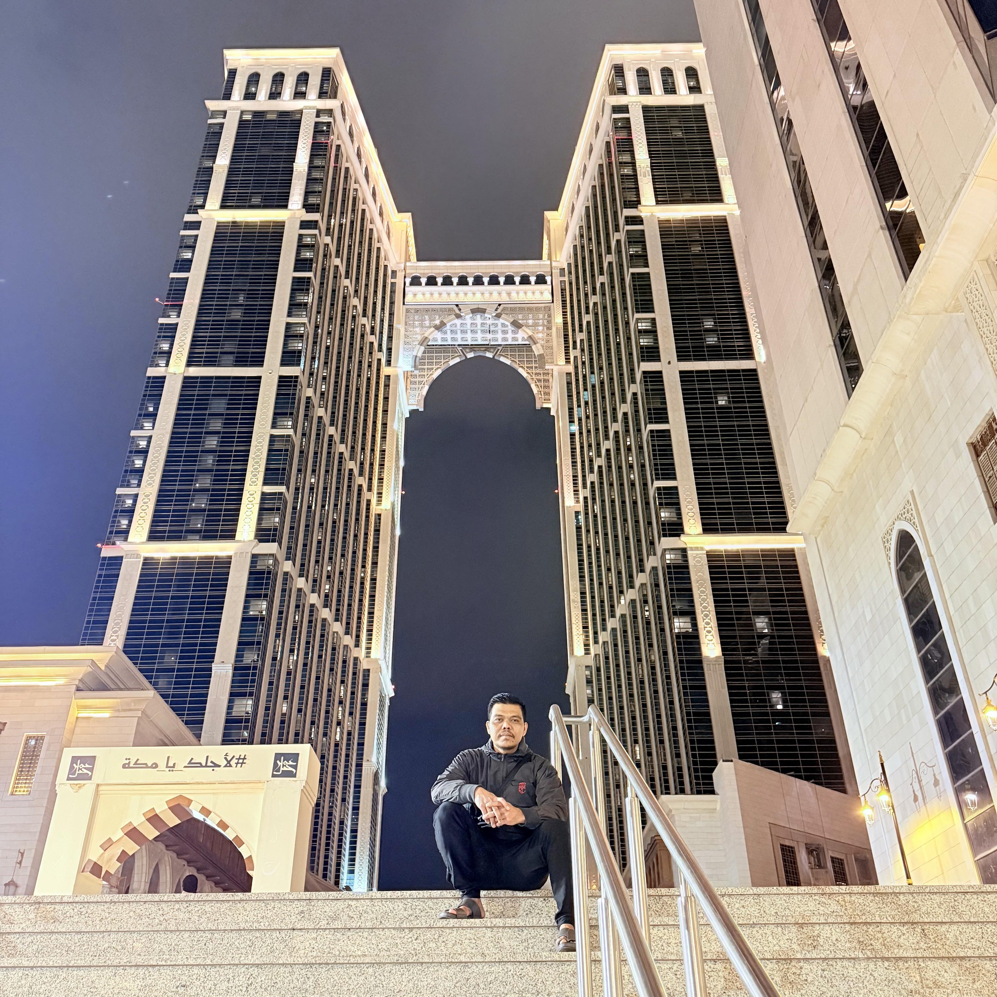 Rustam R