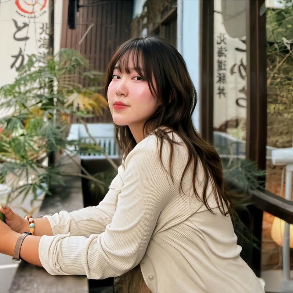 Miew Maneerat