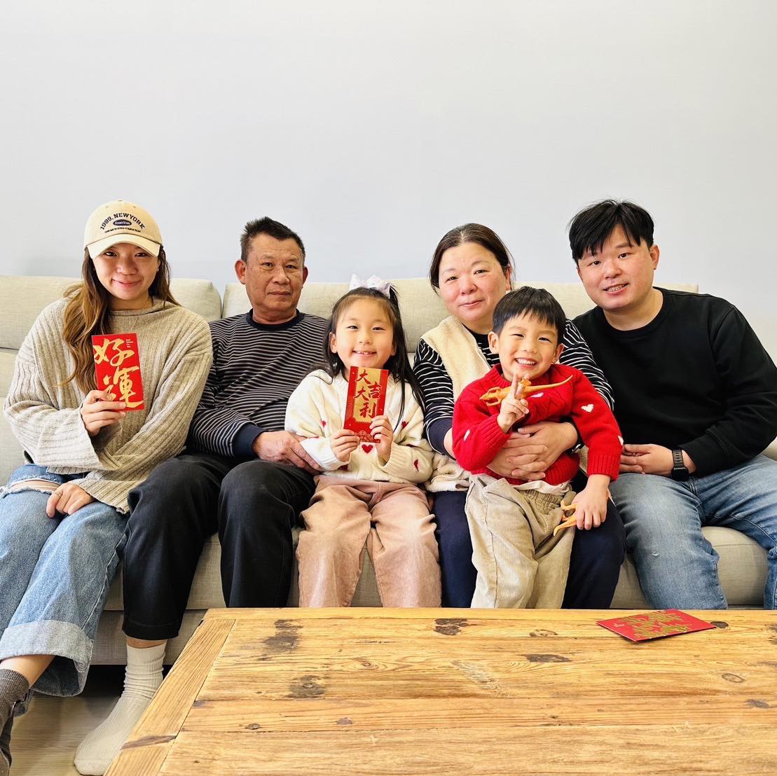 70年伍佰圓&88年壹仟圓2張，金額1800元. | Facebook