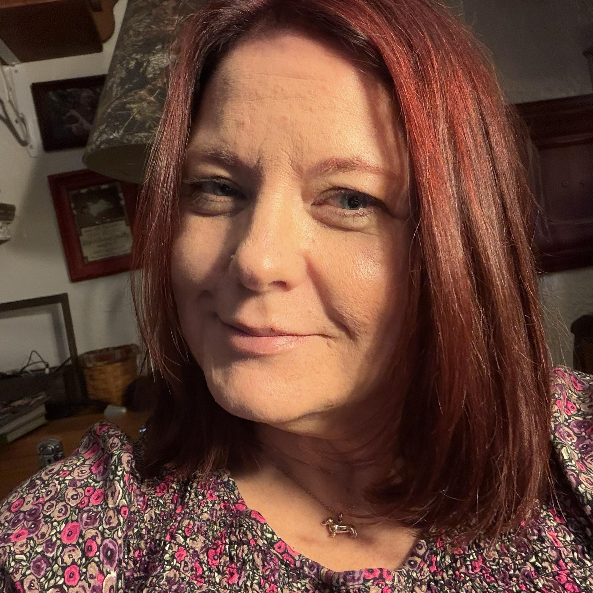 Elizabeth Horton-Stratton (@welsh.sheep.77) • Facebook, Connect with ...
