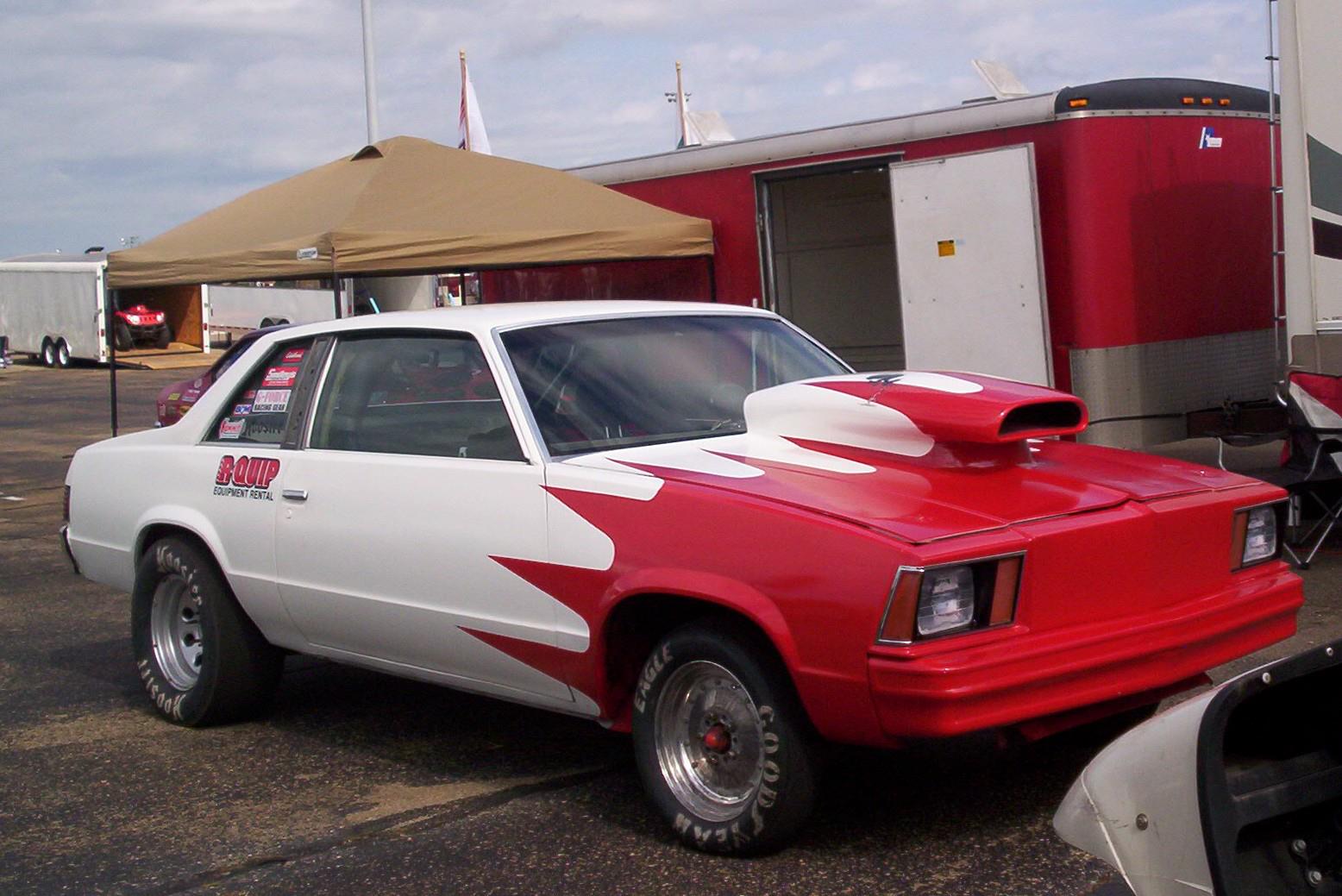 Small Block Chevy Builders | Has anyone changed out their single plane ...
