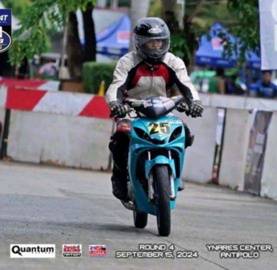 Muntik mong araruhin yung mga sasakyan sa intersection ng JP Rizal Ext ...