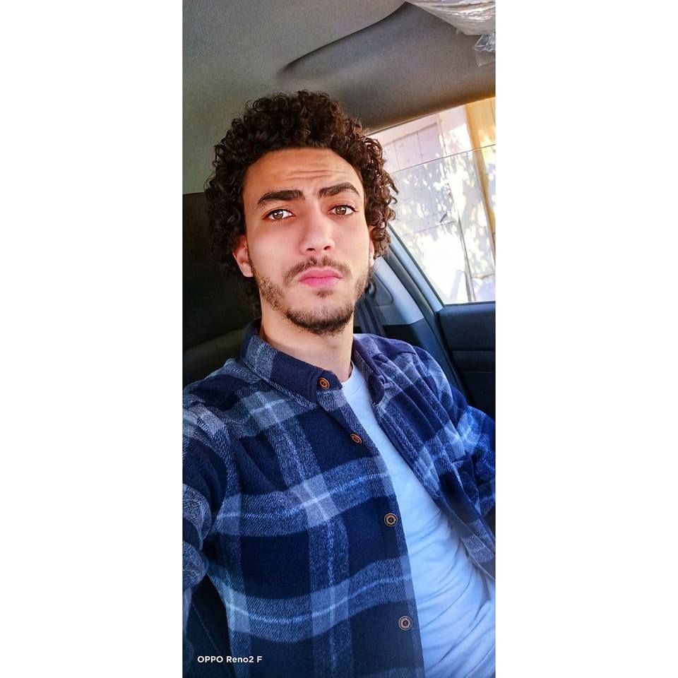 هتكمل - انا نمت ٣ ساعات ياباشا صحيت لقيته ب ٦٢ الف !! وكمان عاملين خصم ...