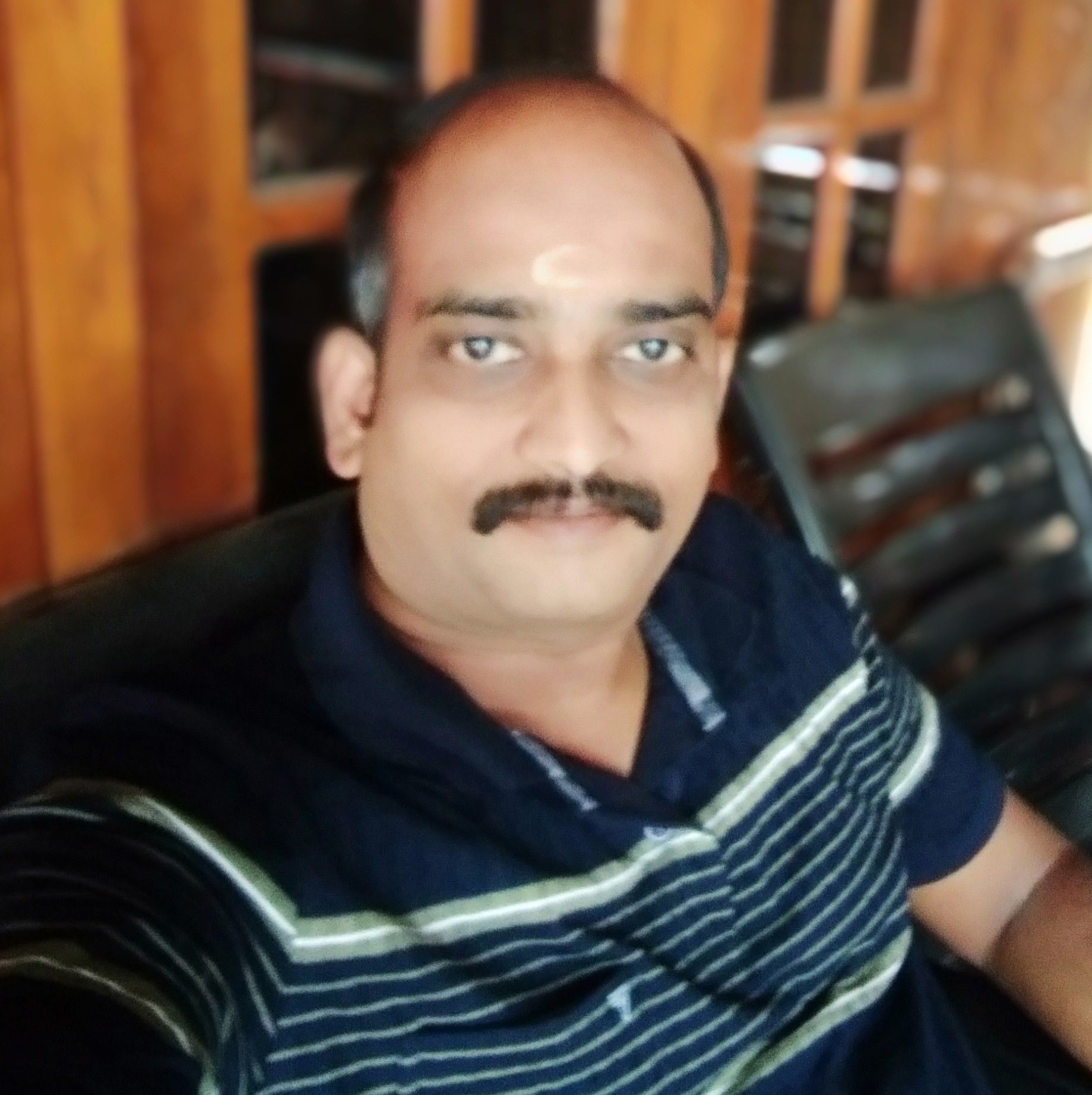 #hotelAraman From spicy chicken fry to rich mutton curry, Hotel Aramana ...