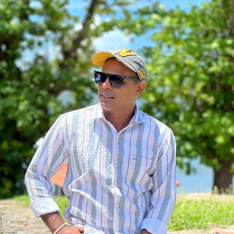 අලුත් පේනුම හැඩයි අකුරැ ට්ක... - Hasantha Dilan Samarasinghe | Facebook