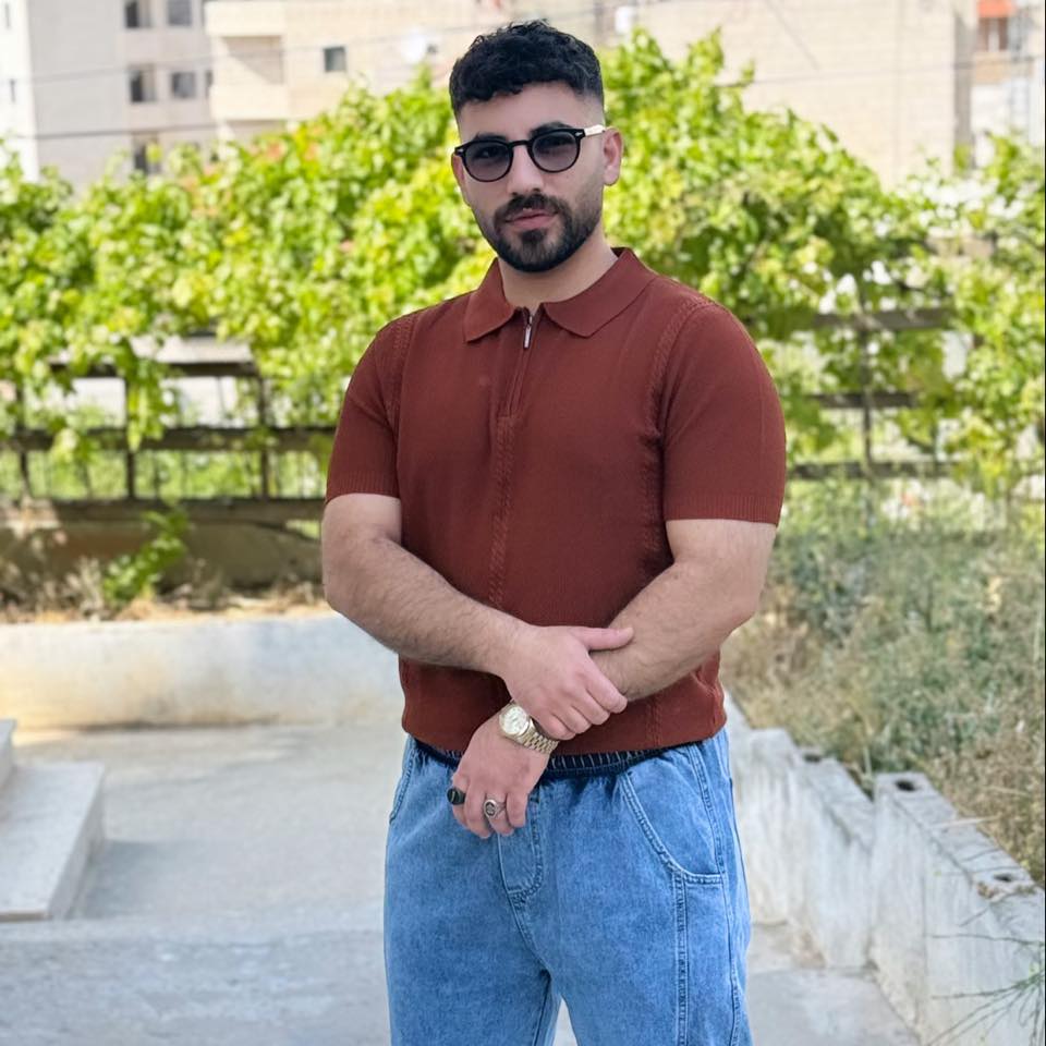 POV: الناس بترفرف بال 20 وال30 | Islam Nizar