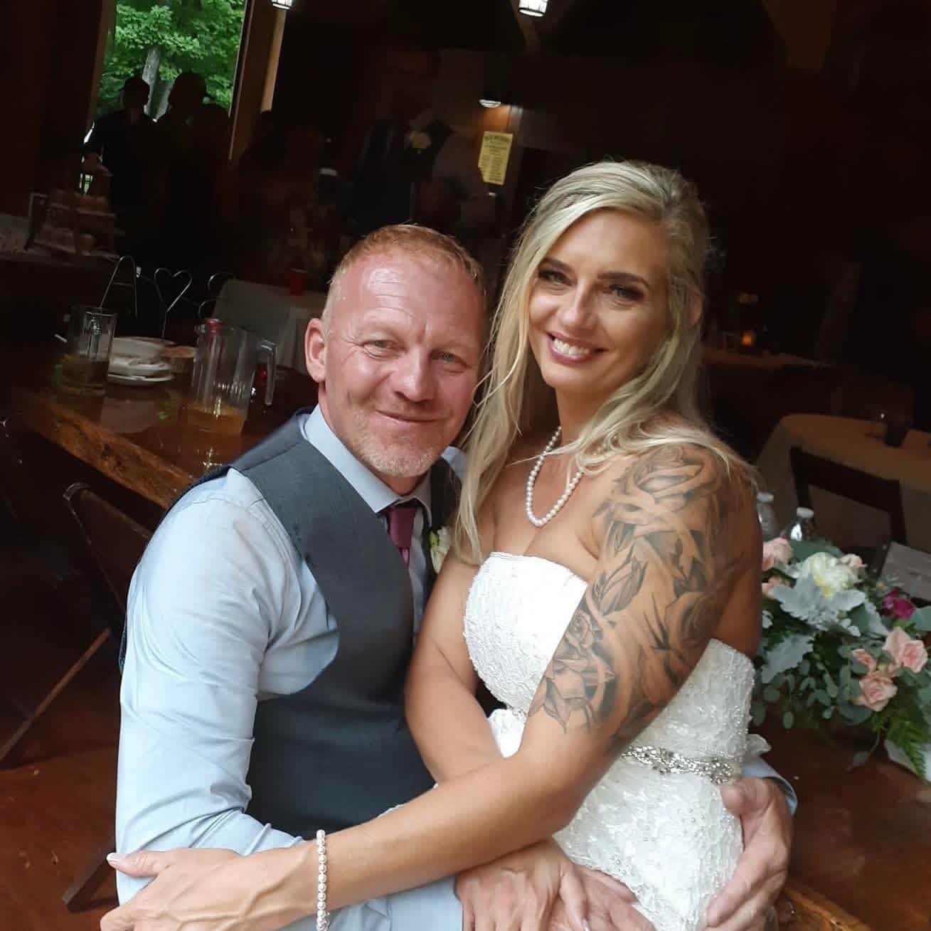 Jason Lyttle - I would like to wish my wife Tiffaney... | Facebook
