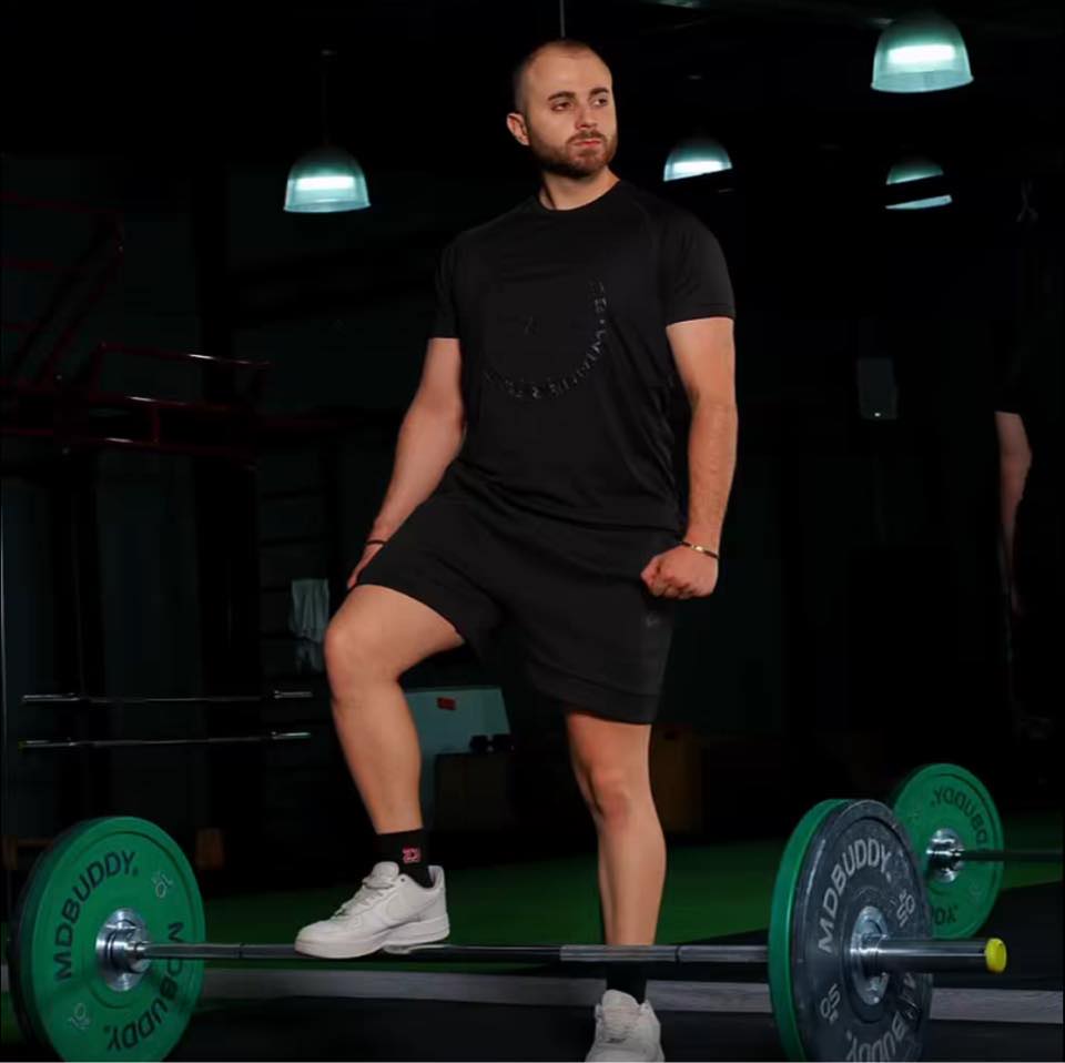 Bad rehab = prioritizing fancy exercises over: • Load management ...