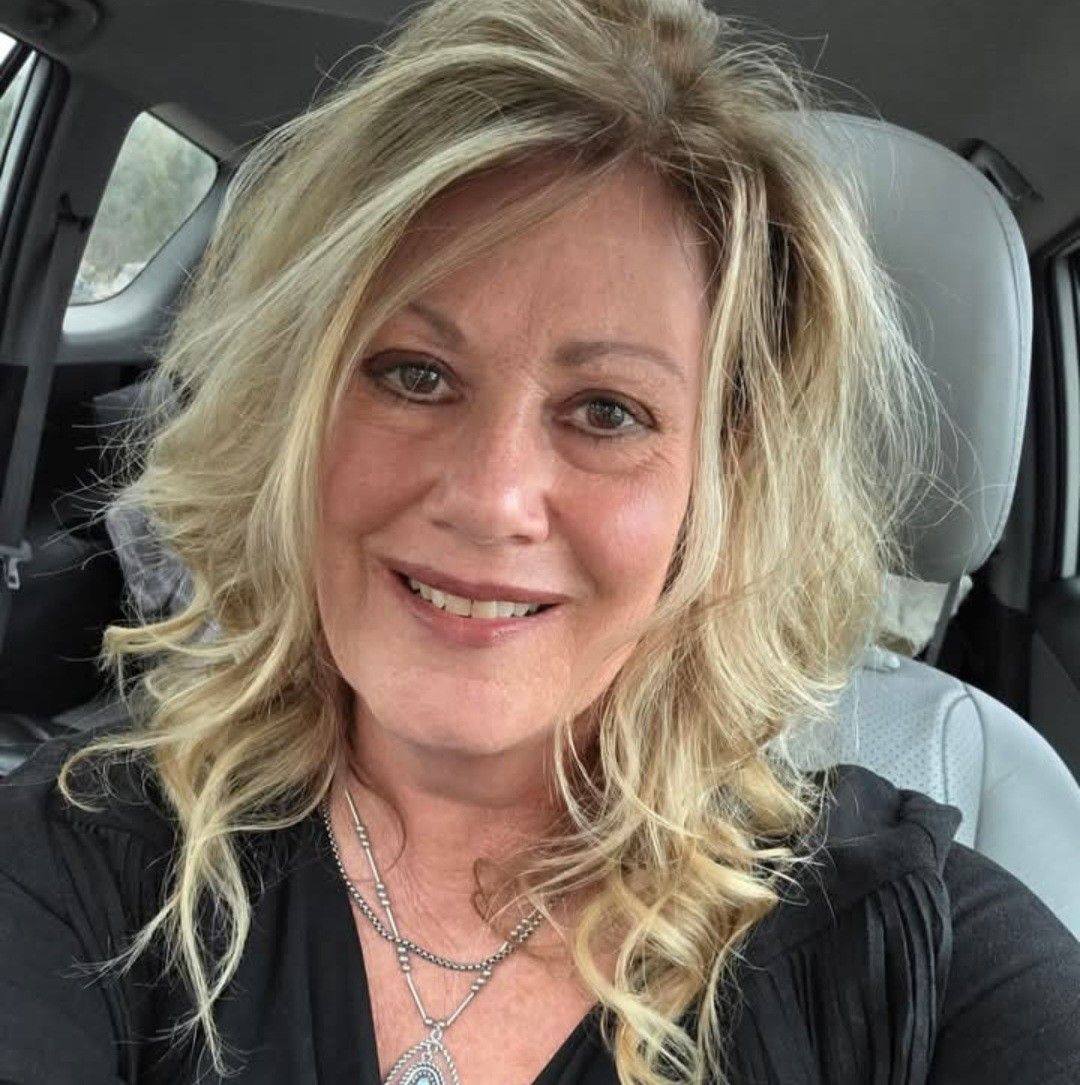 Tammy Lynn - The Tuesday Rock N Robby jam.. dress like... | Facebook