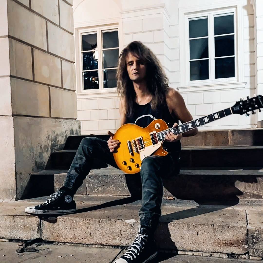 12. Guns 'N Roses - You Could Be Mine, Slash full solo cover Use Your ...