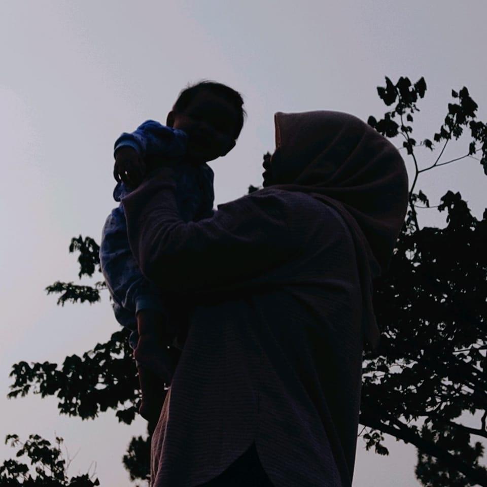Ayang