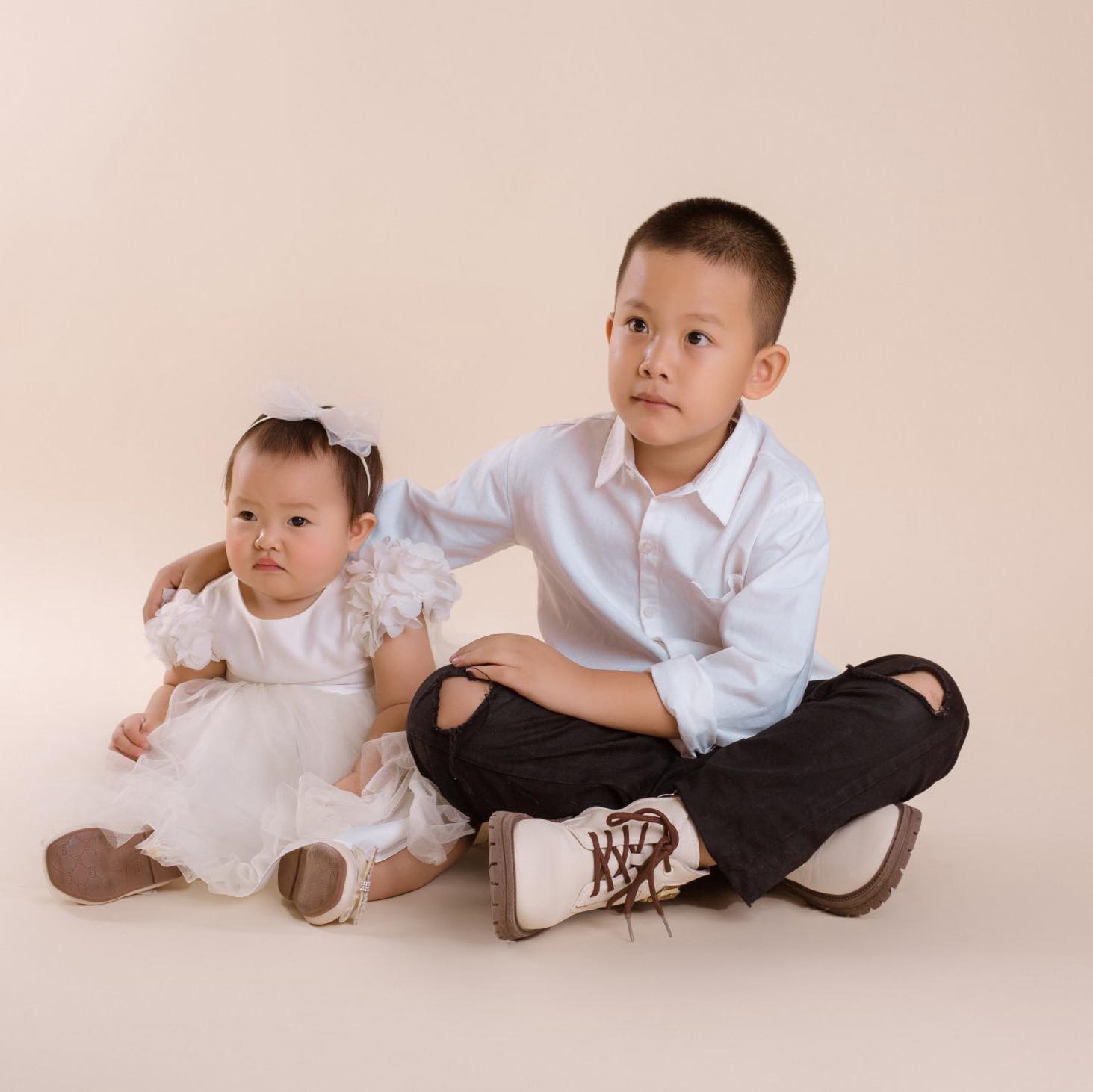 Hàng mới ra lò còn nóng hổi cho các bác đây ạ!!! #xuhuong #giaydep # ...