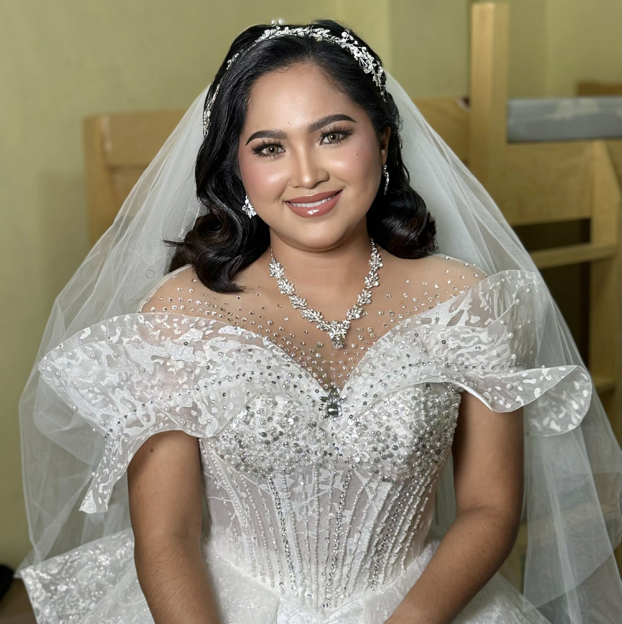 April Rose Dahan Damasing