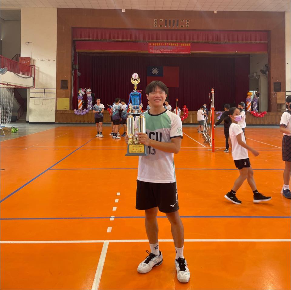 VALORANT 特戰英豪 台港澳中文社團 | 由於《#特戰英豪》10.03 最新更新，如果想要進行排位賽，必須啟用 MFA（多重驗證）主要是 ...