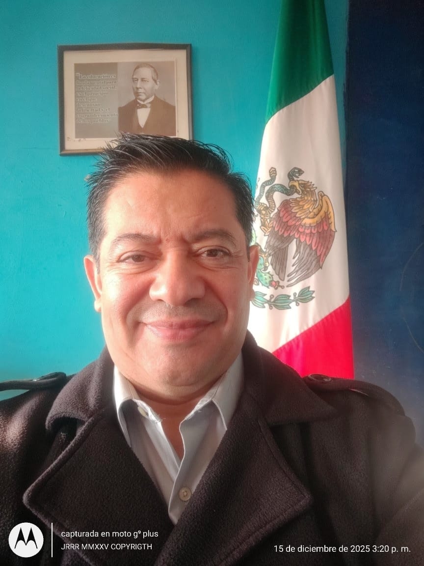 Juan R Reyes