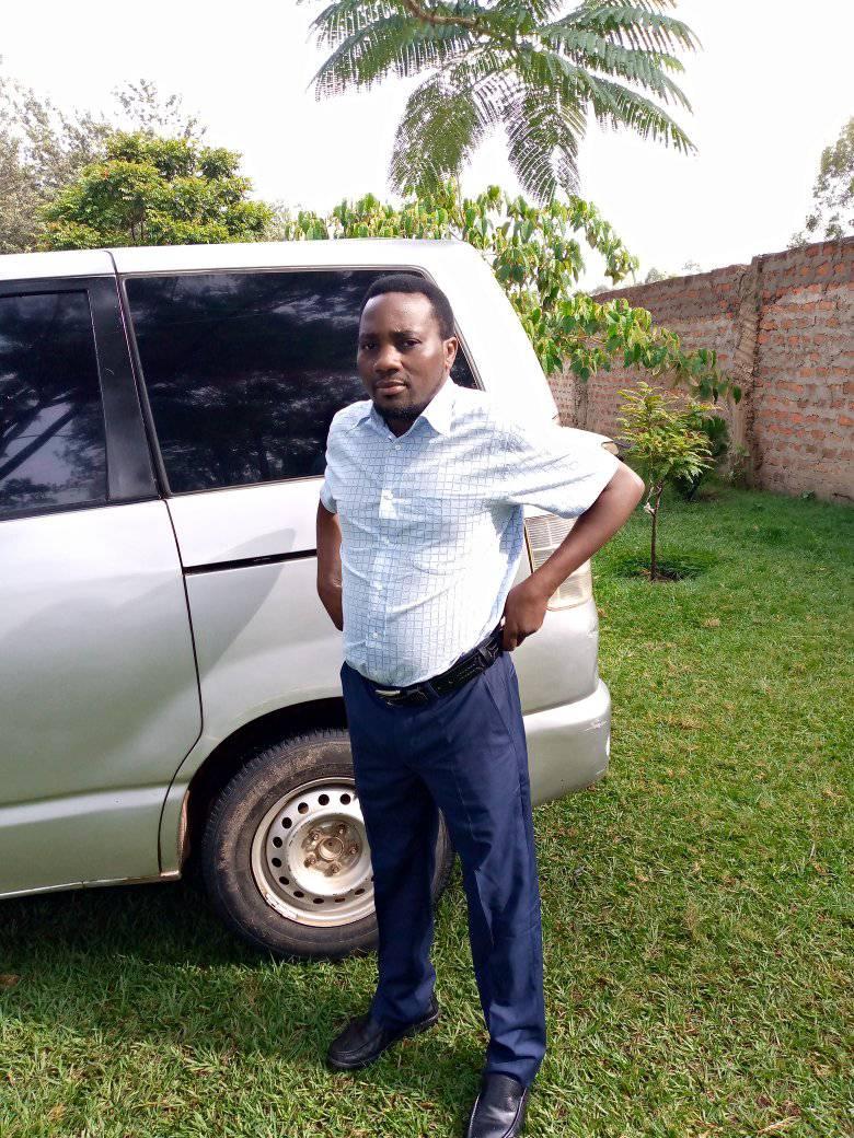 Dennis ako na form hii wikendi. Cheza kama wewe. Chukua Do or drink ...