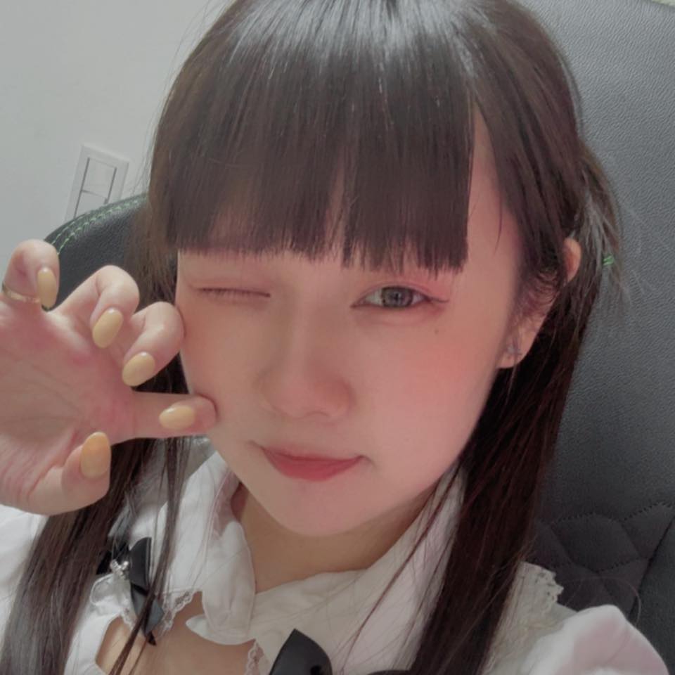 痛包娃包/娃衣谷美/卡套卡冊・台灣📢 推し活 買賣/交易/團購 | Facebook