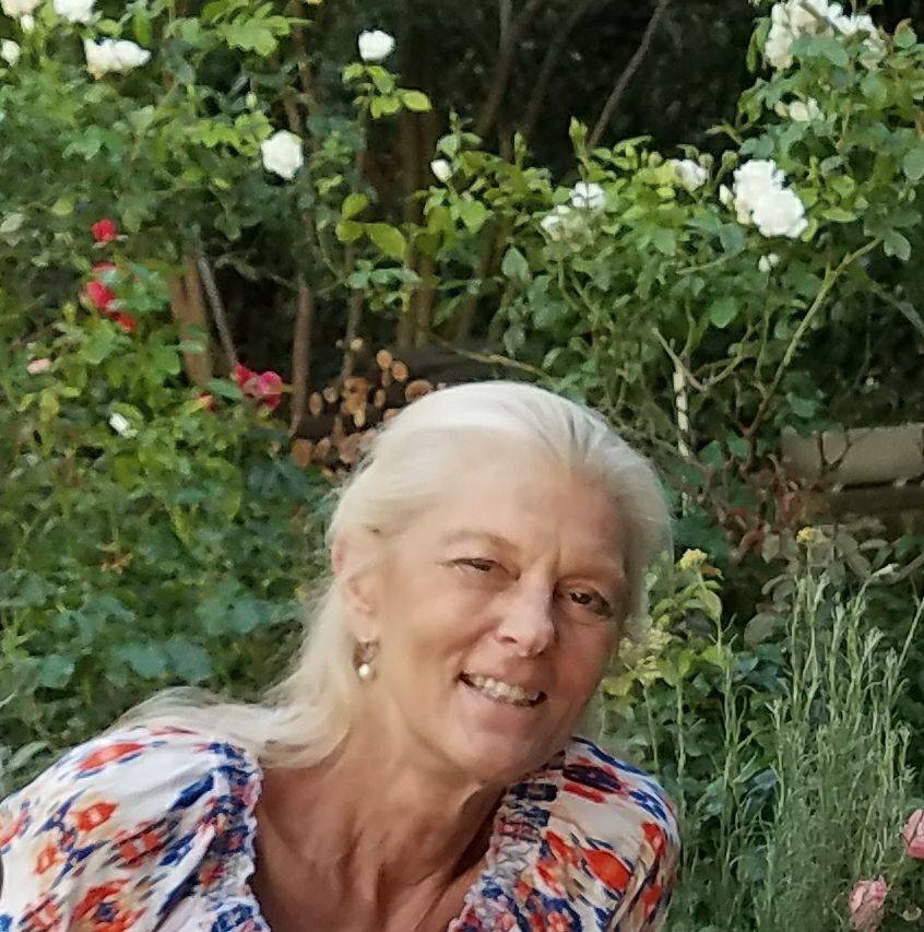 Gail Holsclaw | Facebook