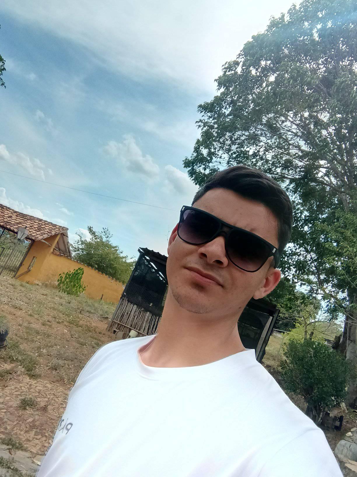 Charlie Rey