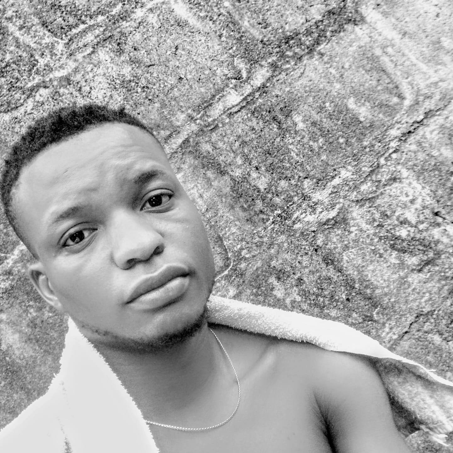 TGIF enjoy your day baby boo # #championsleague Johnny Valentine | El ...