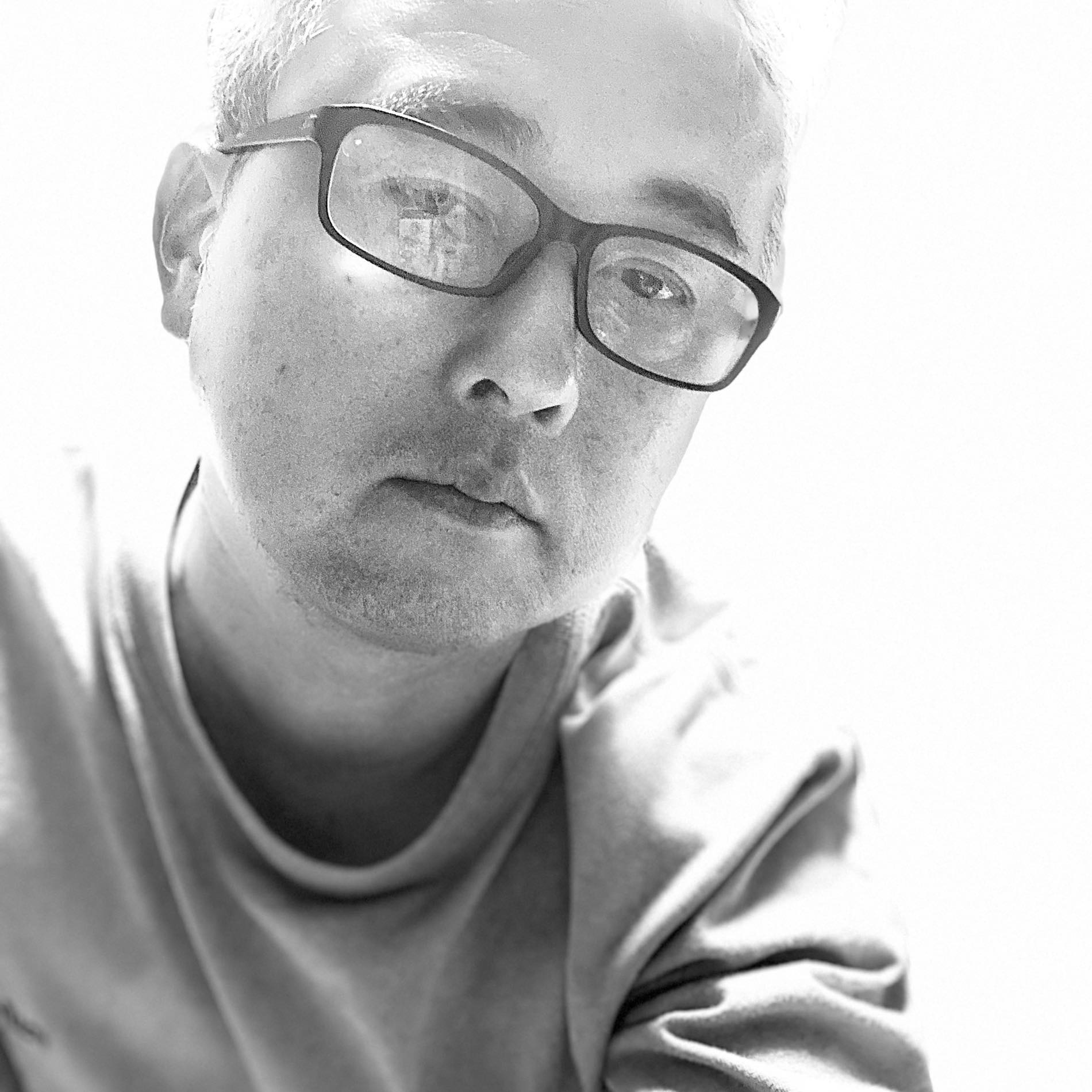 Daisuke Narazaki (@comvert) • Facebook