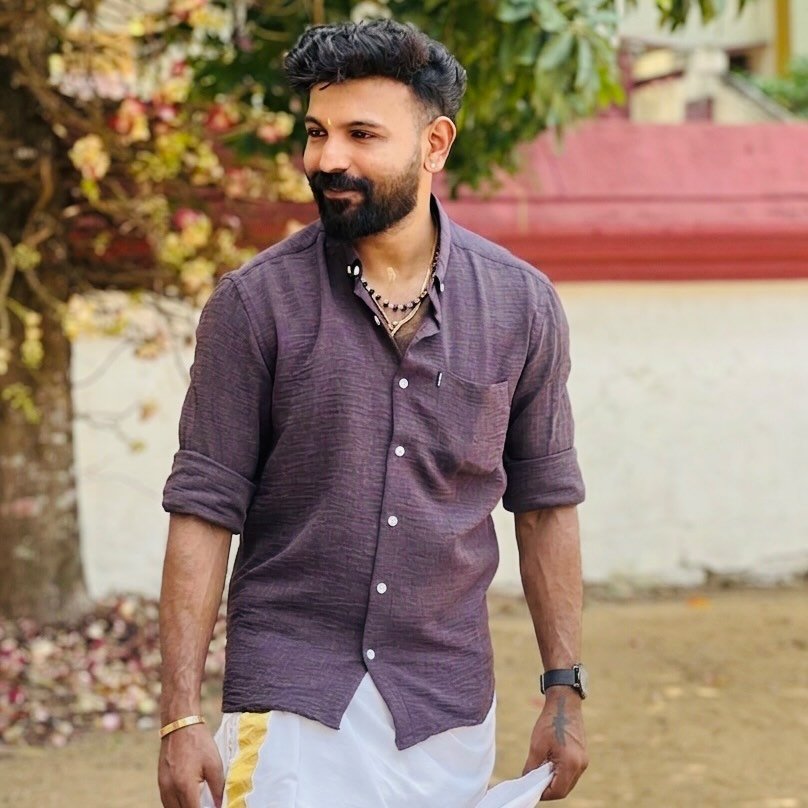 Roopesh Rcs