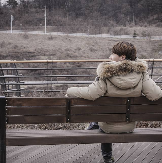 빗소리 들으며 활 쏘는 날. 정신없던 머릿속이 시위 당기는 순간만큼은 조용해진다. 국궁 하는 중인데 요즘 고질병 하나 붙잡고 ...