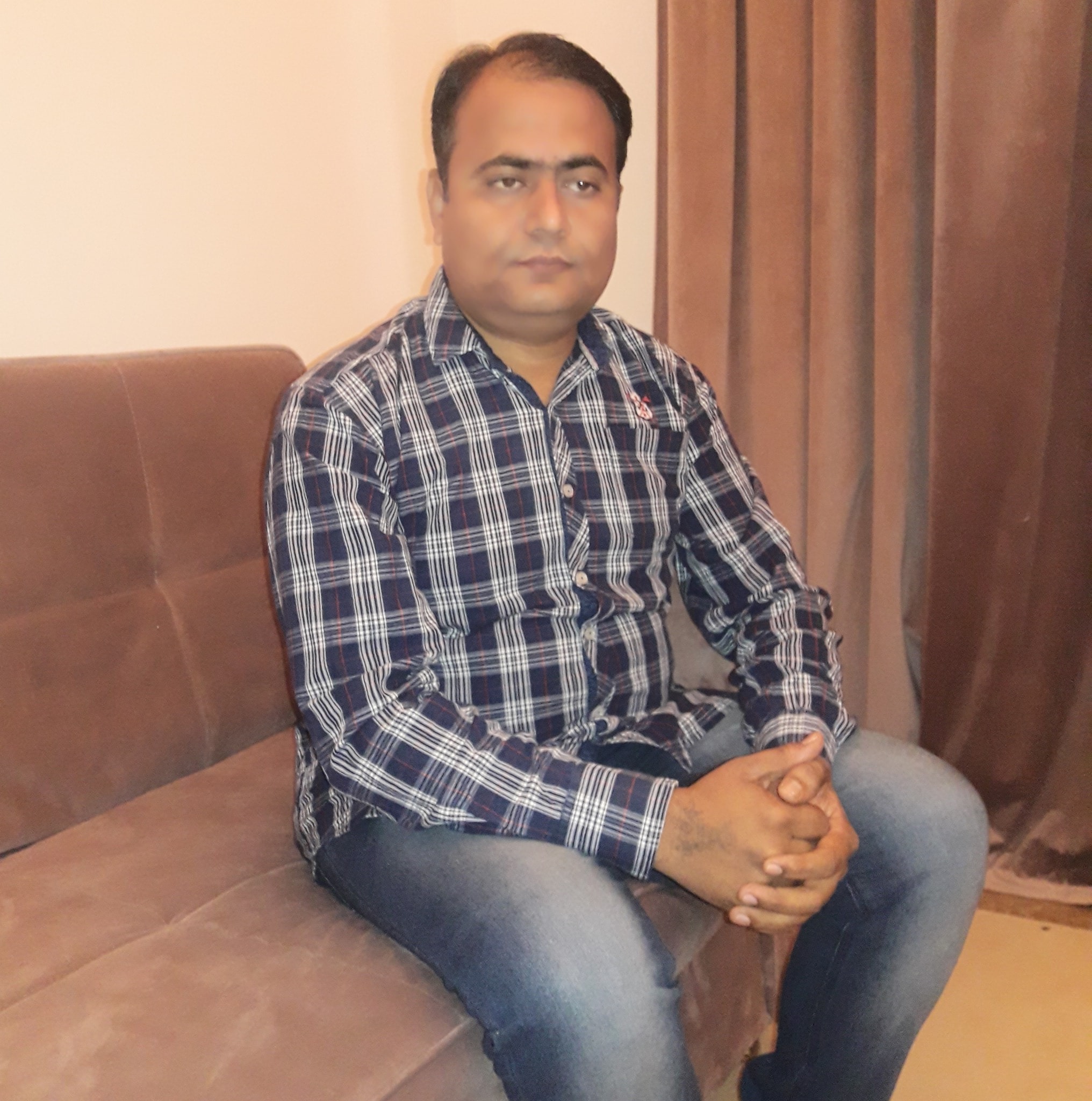 Adv Akash Mangtani