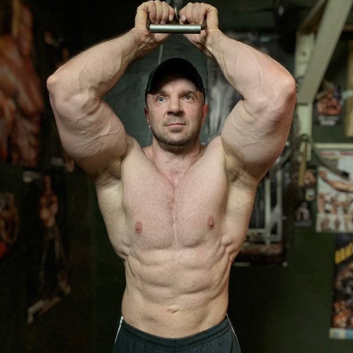 #legs #hamstring #squad #bodybuilding #gym | Aleksey Egorenko