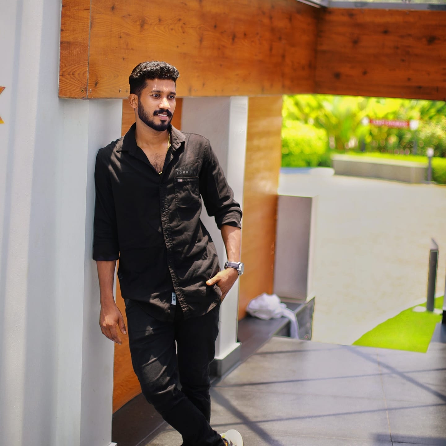 Aneesh S R