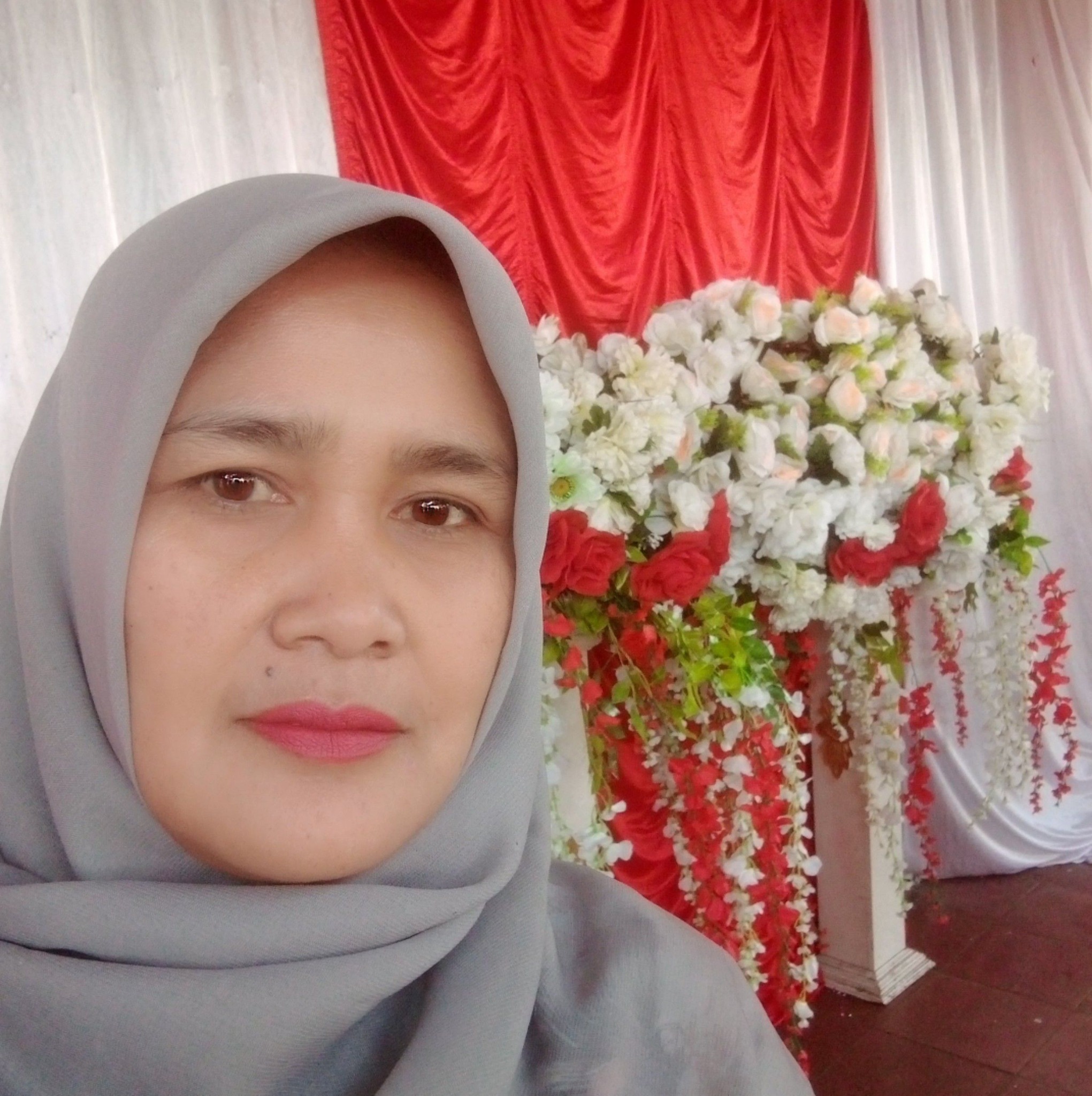 Santi Askur Fals