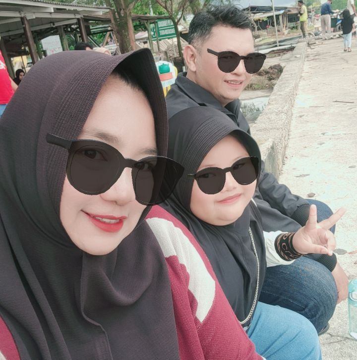 Rini Wahab - Selamat pagi weeeeee 😍 Bangga menjadi bidan... | Facebook
