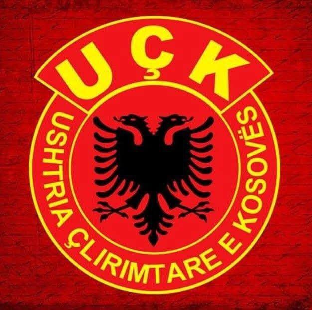 Studentët njëzëri UÇK🇦🇱 | Rruga Press
