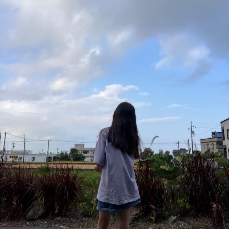余若彤