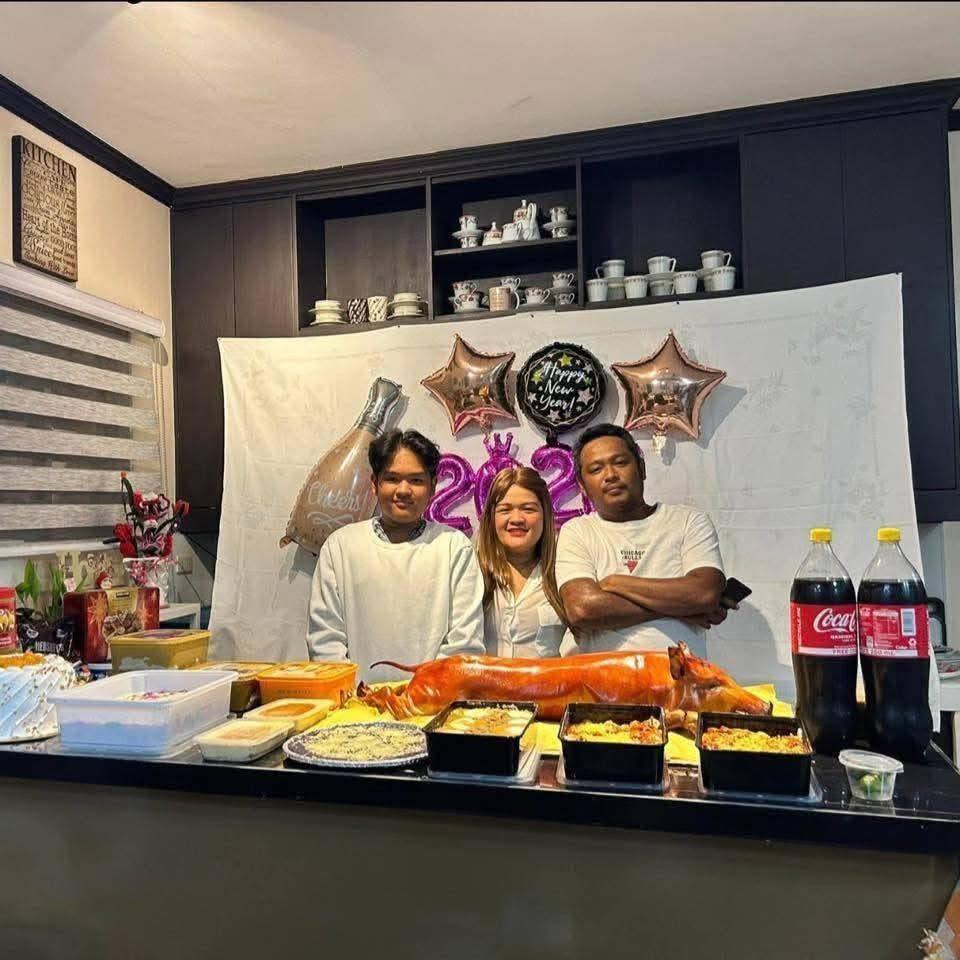Regaspi Joan - 🌧️☔ RAINY DAY CRAVINGS? CHIMUNENGS NA ‘YAN!... | Facebook